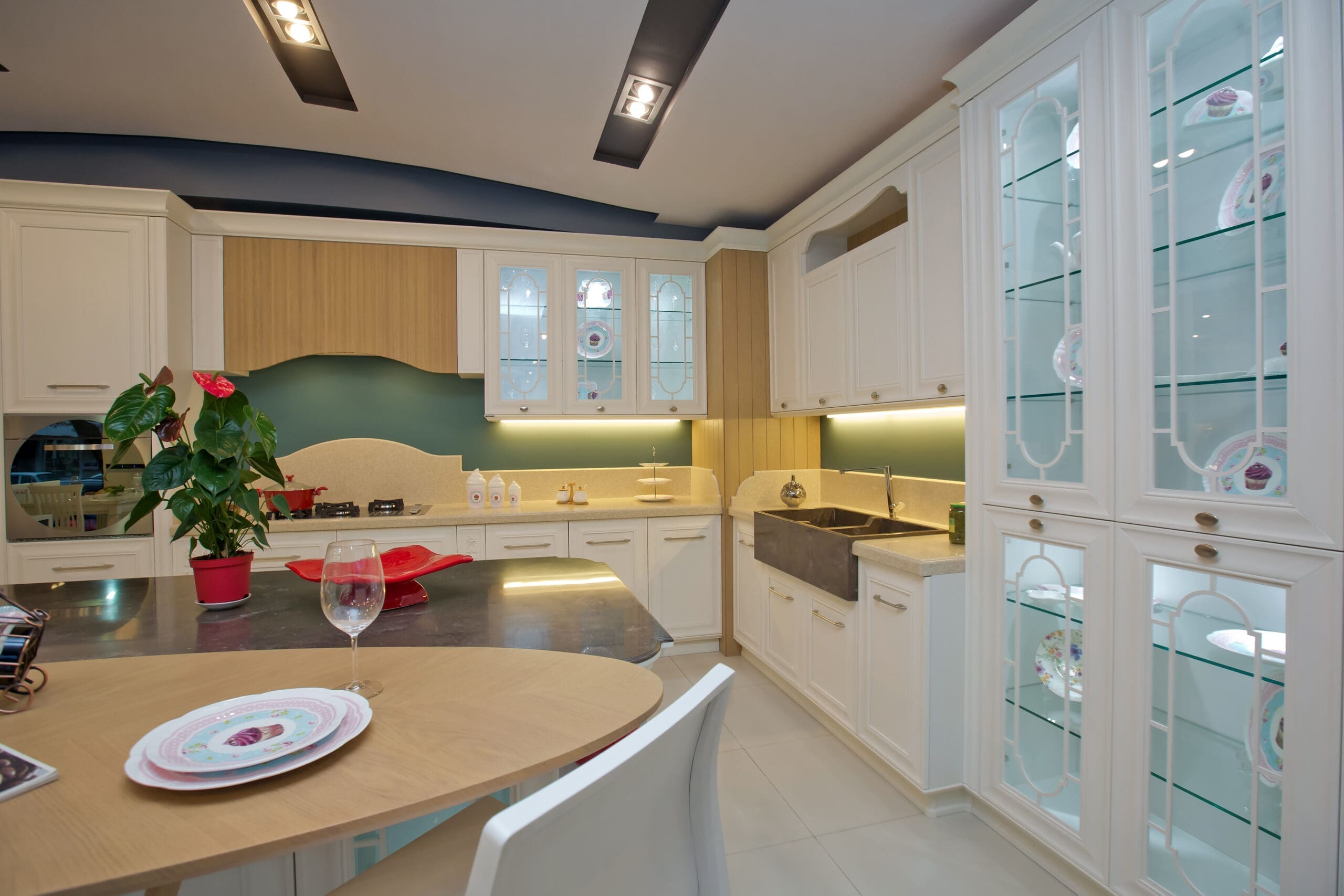 Pedini Dallas luxury Italian kitchen cabinets with made-in-Italy craftsmanship and refined finishes